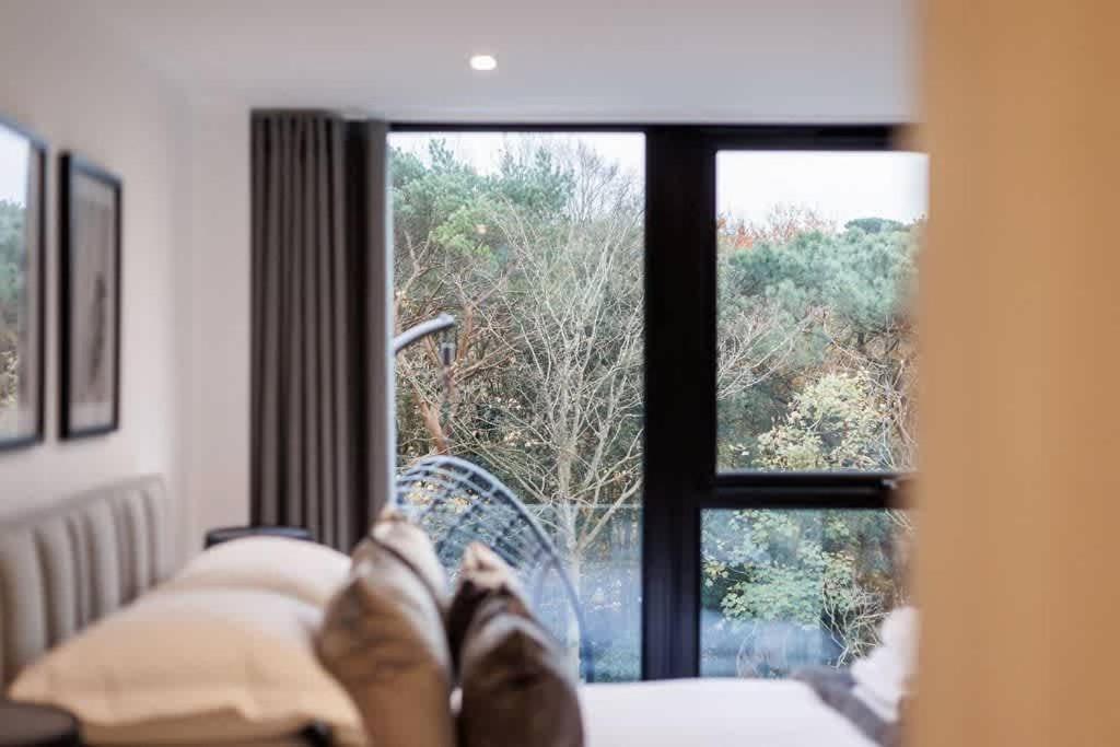 Villa Aurora South Poole Esterno foto